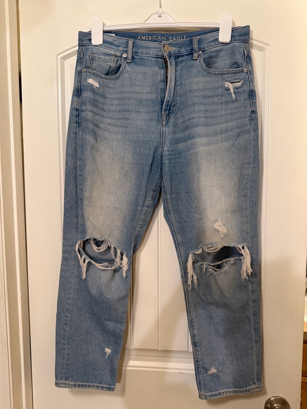 American Eagle Distressed Light Wash Mom Jeans